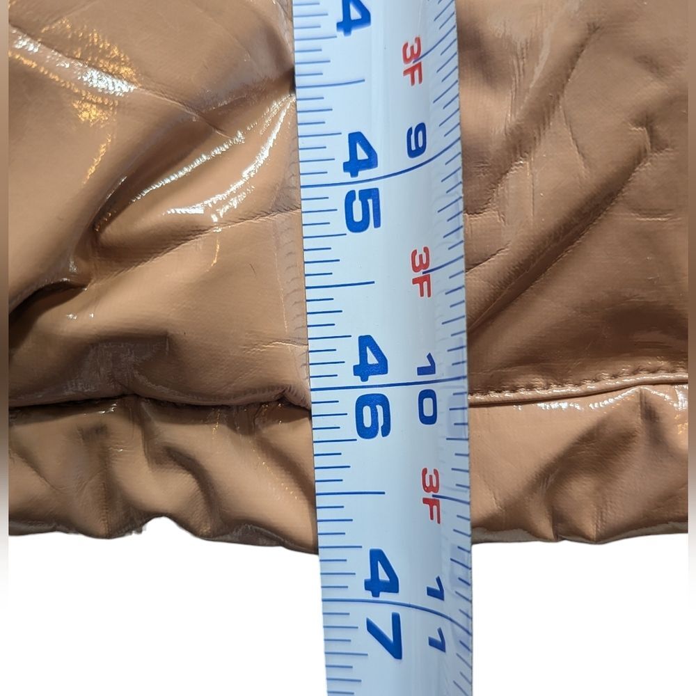 36 Point 5 Full Length Puffer Vest Jacket - Picture 10 of 13